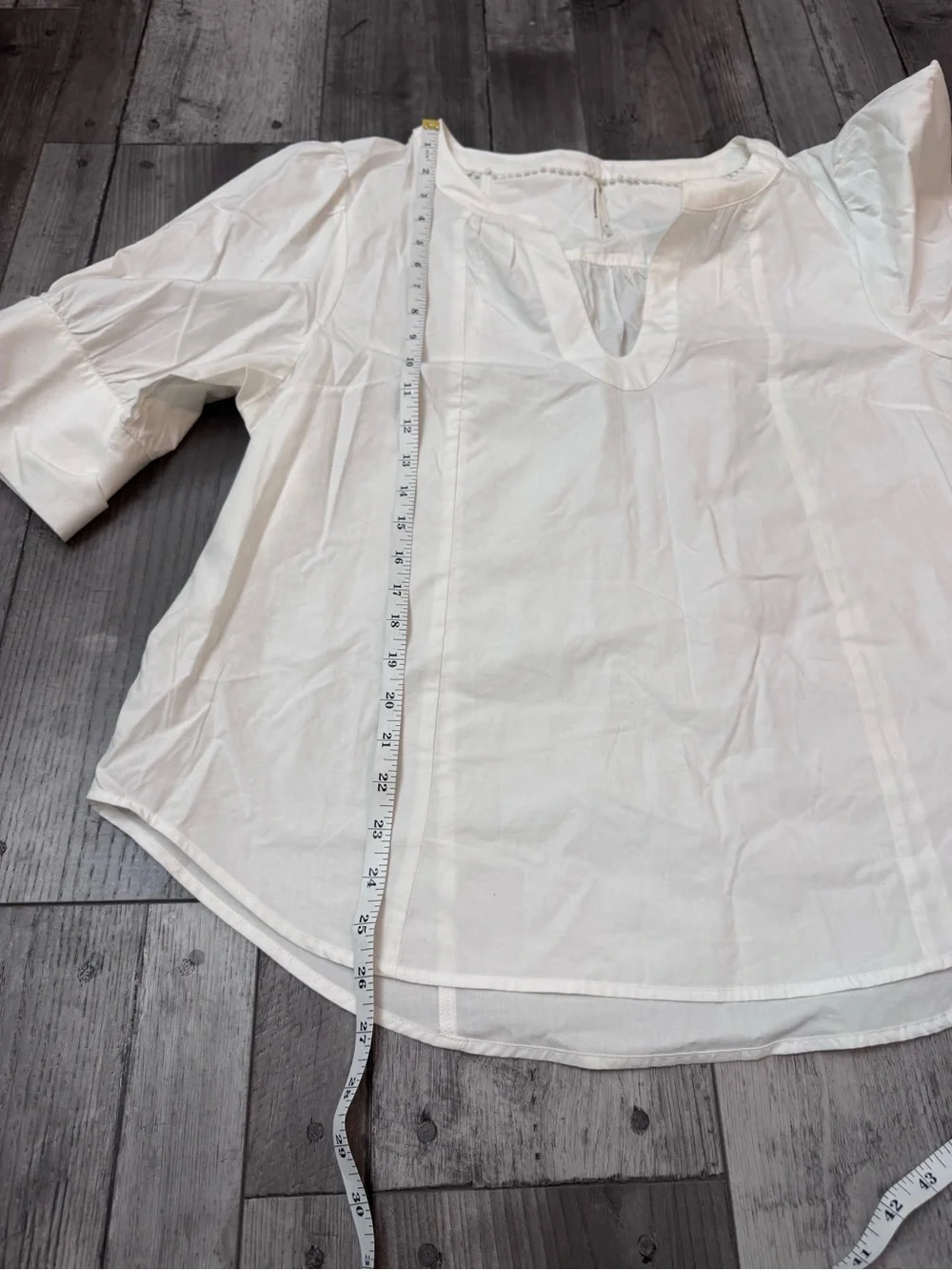 Anthropologie White V-Neck Puff Sleeve Blouse